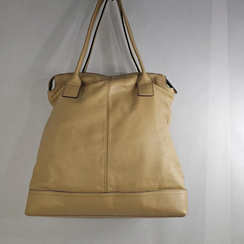 Banana Republic Lexington-Camel/Tan Leather Tote - Shoulder Handbag EUC